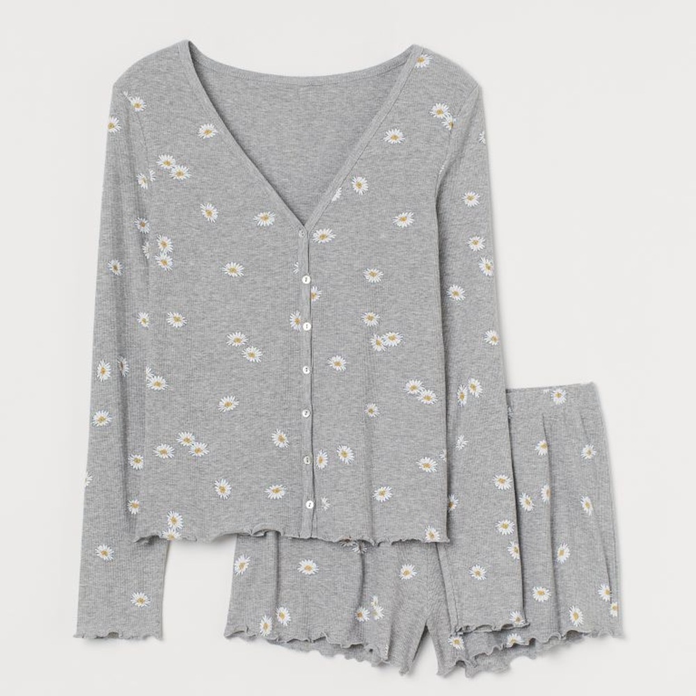 H&M grey floral 2 piece pajama set